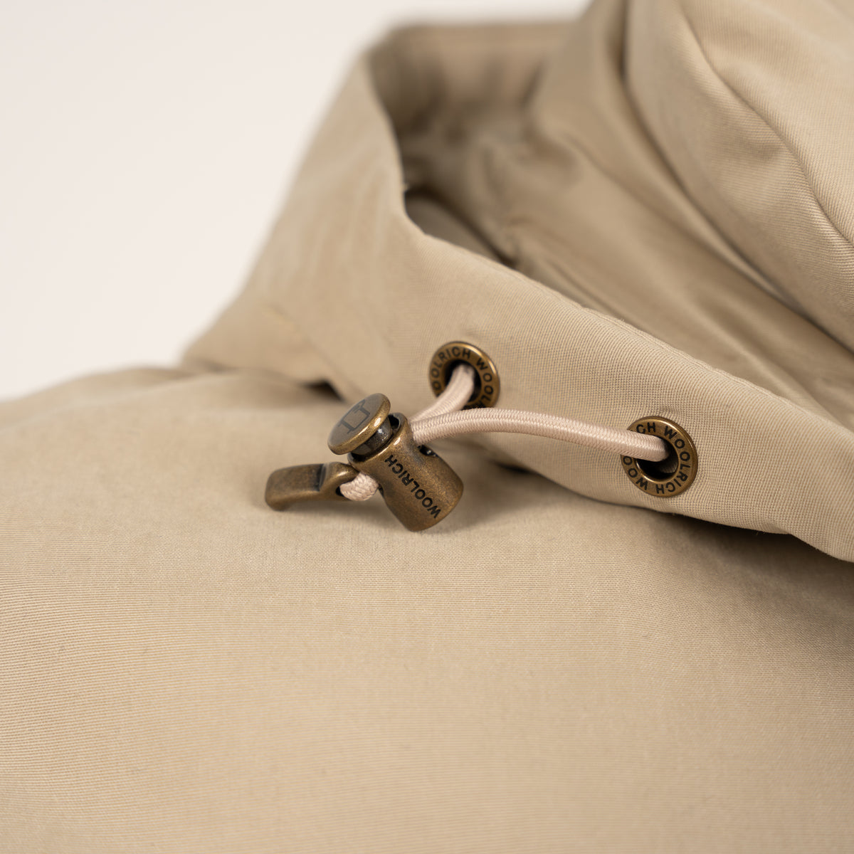 Woolrich Parka Beige | Mountain Cloth Parka