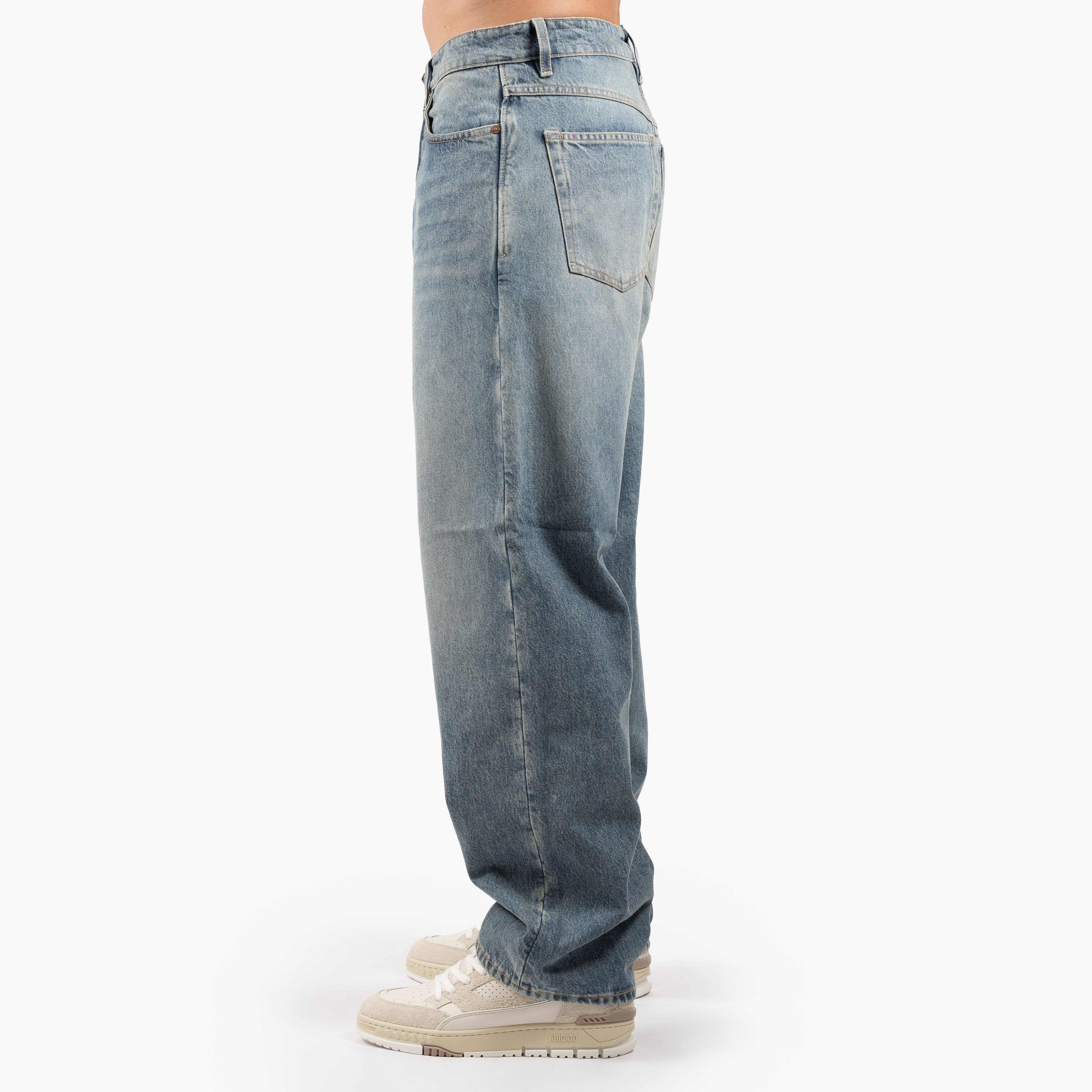 Tenue. Jeans Middenblauw | Jim Arroyo