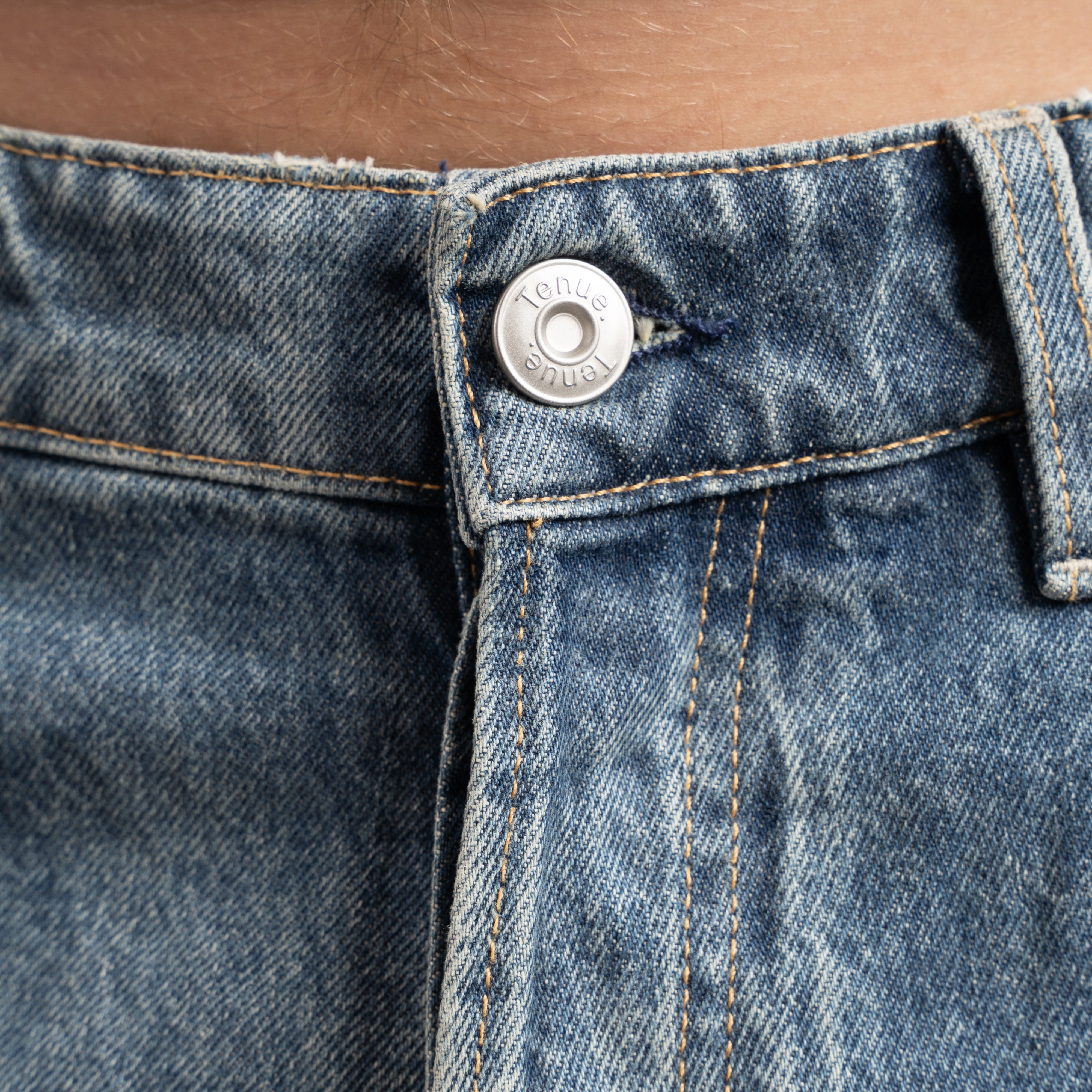 Tenue. Jeans Middenblauw | Jim Arroyo