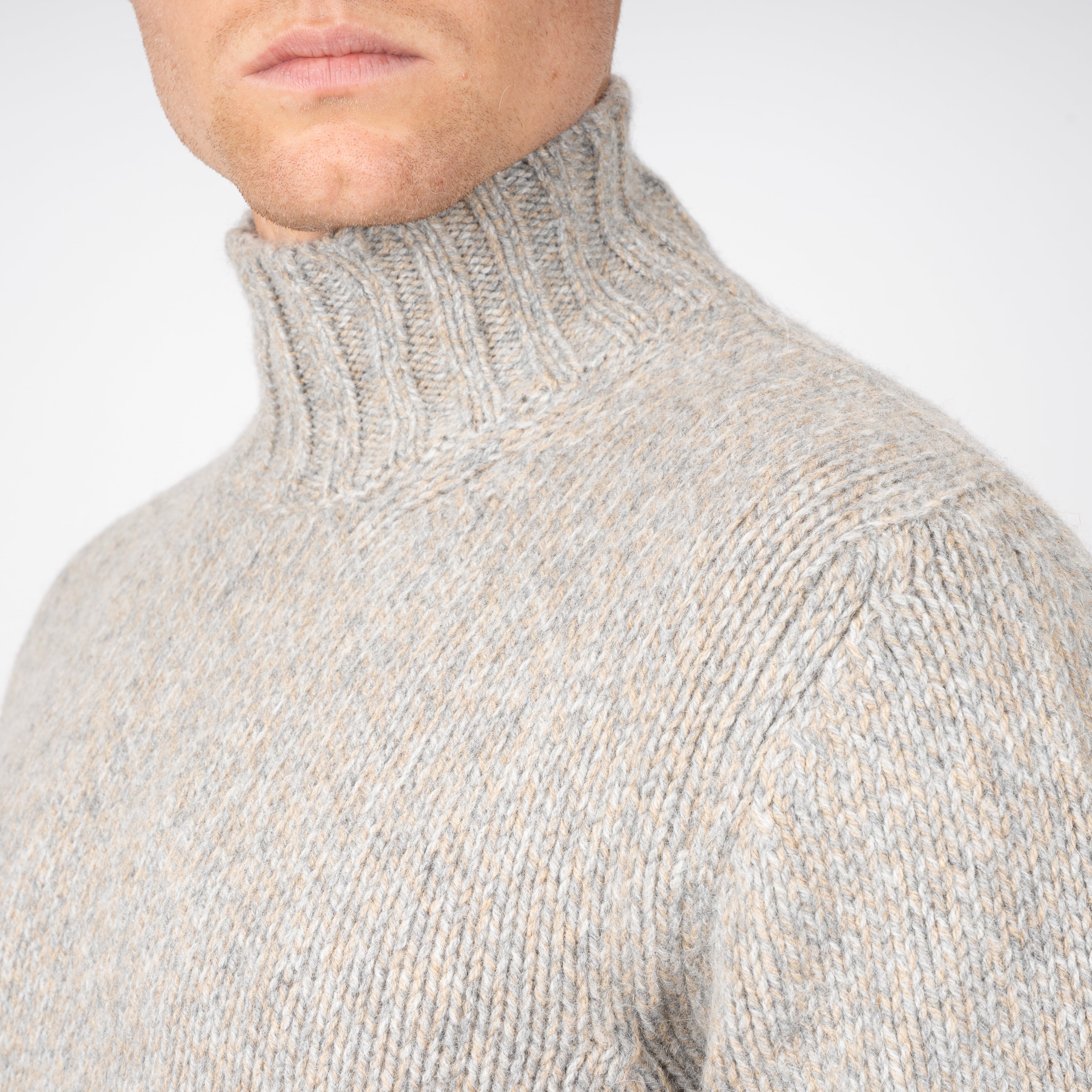 Fedeli Gebreide Turtleneck Trui Beige & Grijs | Onda Baby Alpaca