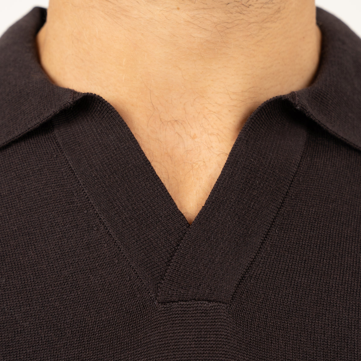 SEVEN DIALS Gebreide Buttonless Polotrui Bruin | Wyot