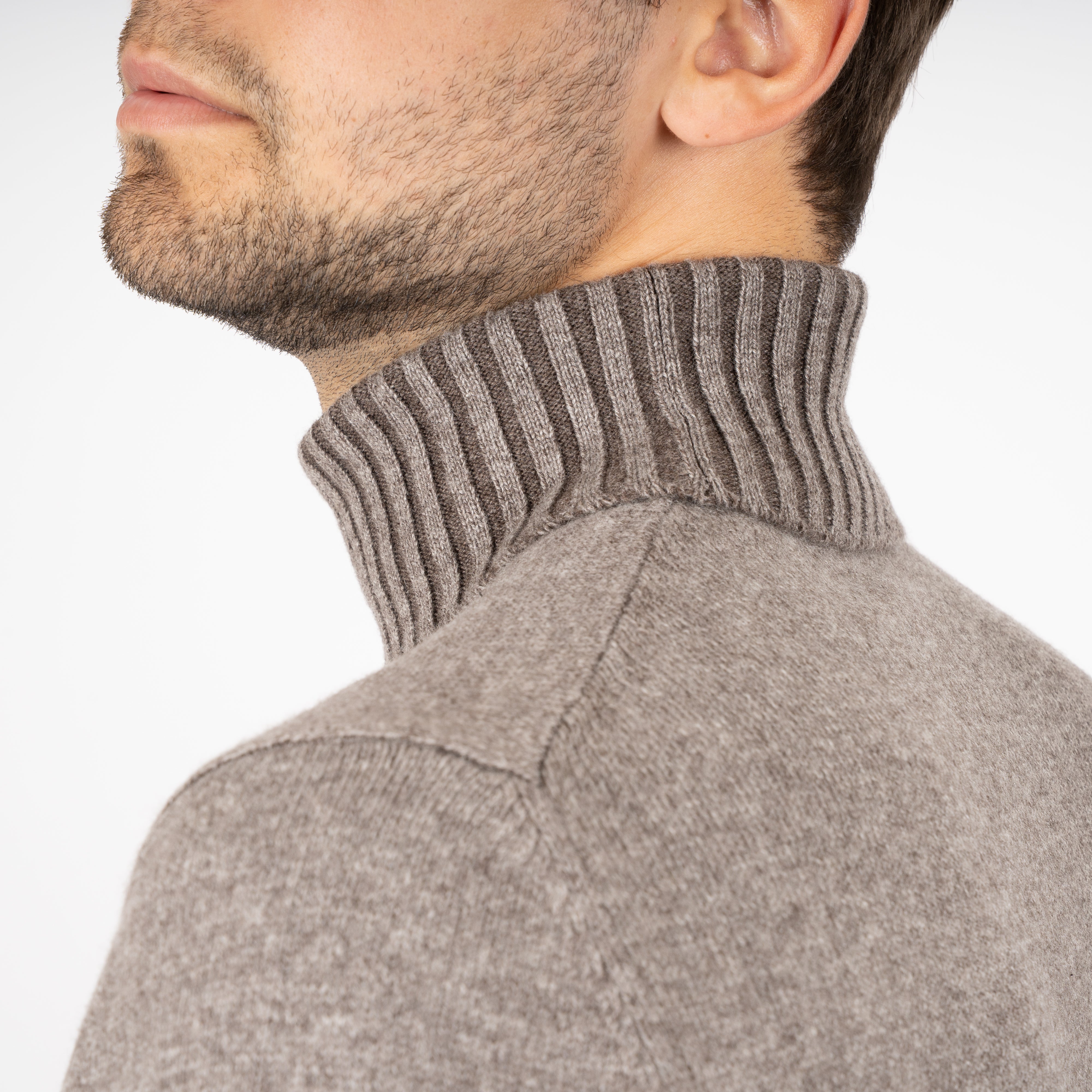 Gran Sasso Coltrui Bruin | Cashmere Lana