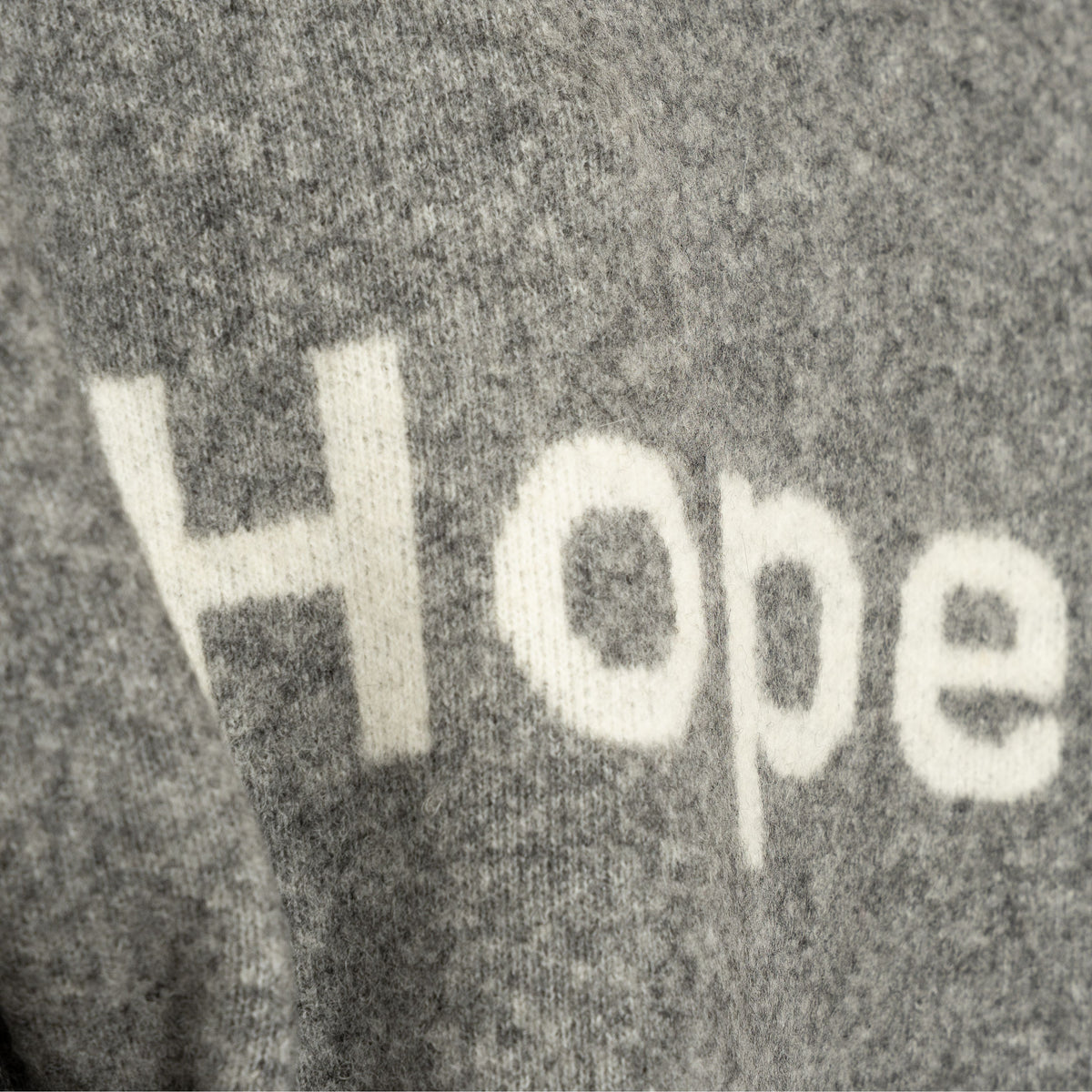 Hopeium Cardigan Grijs | Alpaca Blend Logo