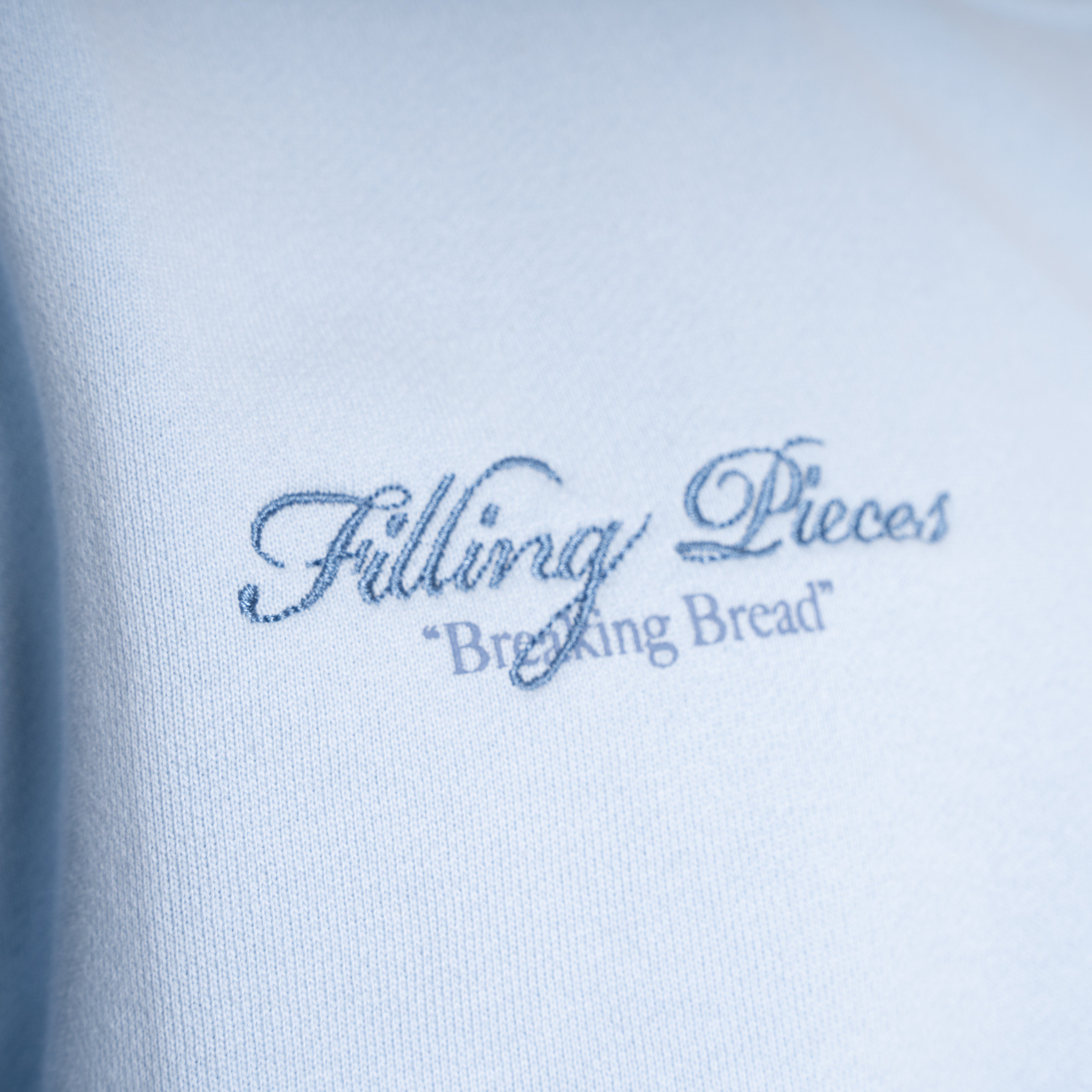 Filling Pieces Sweater Backprint Lichtblauw | Bakery