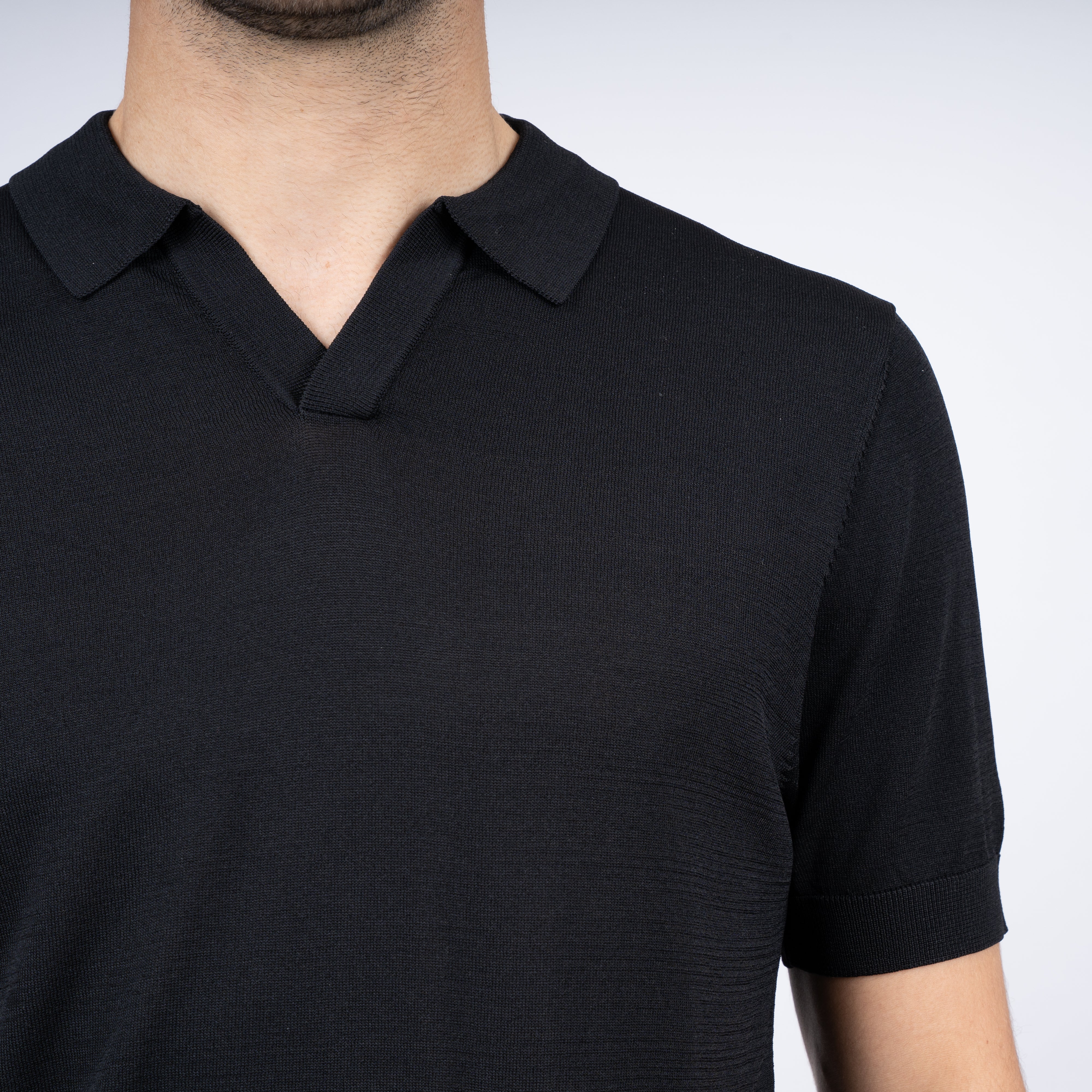 SEVEN DIALS Technische Buttonless Polo Zwart | Hayden