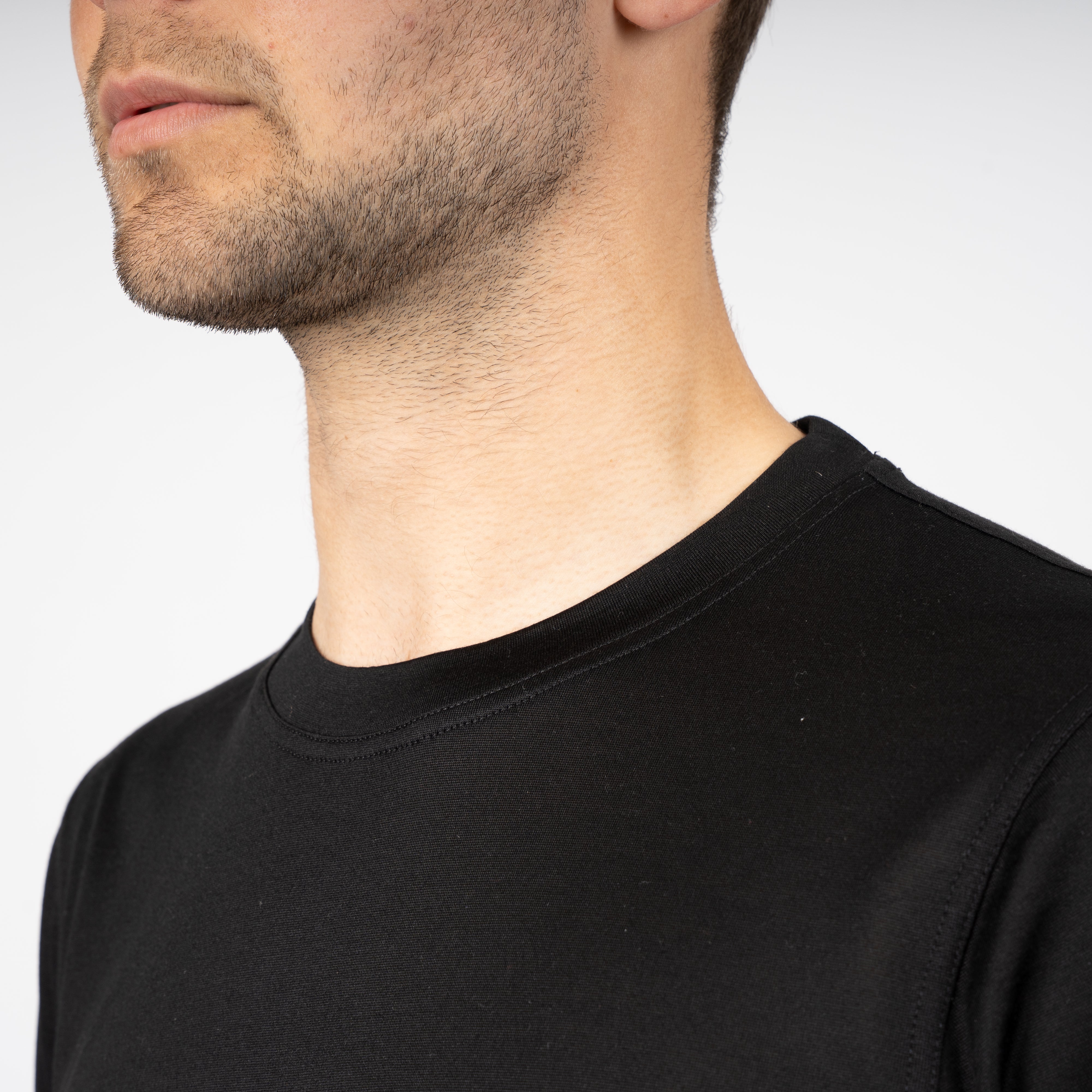 Gran Sasso T-shirt Zijde Zwart | Seta