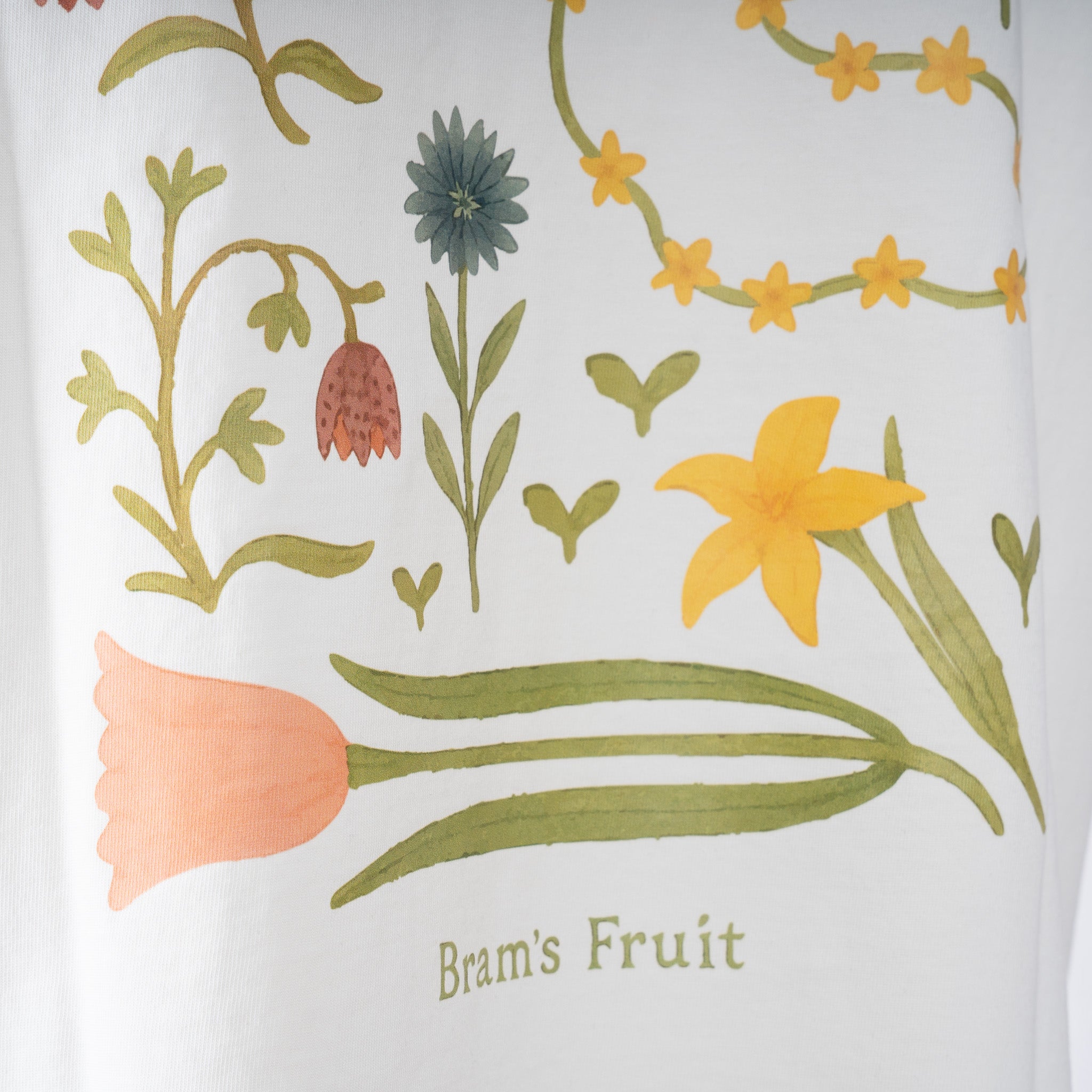 Bram's Fruit T-Shirt Backprint Wit | Botanical Tee