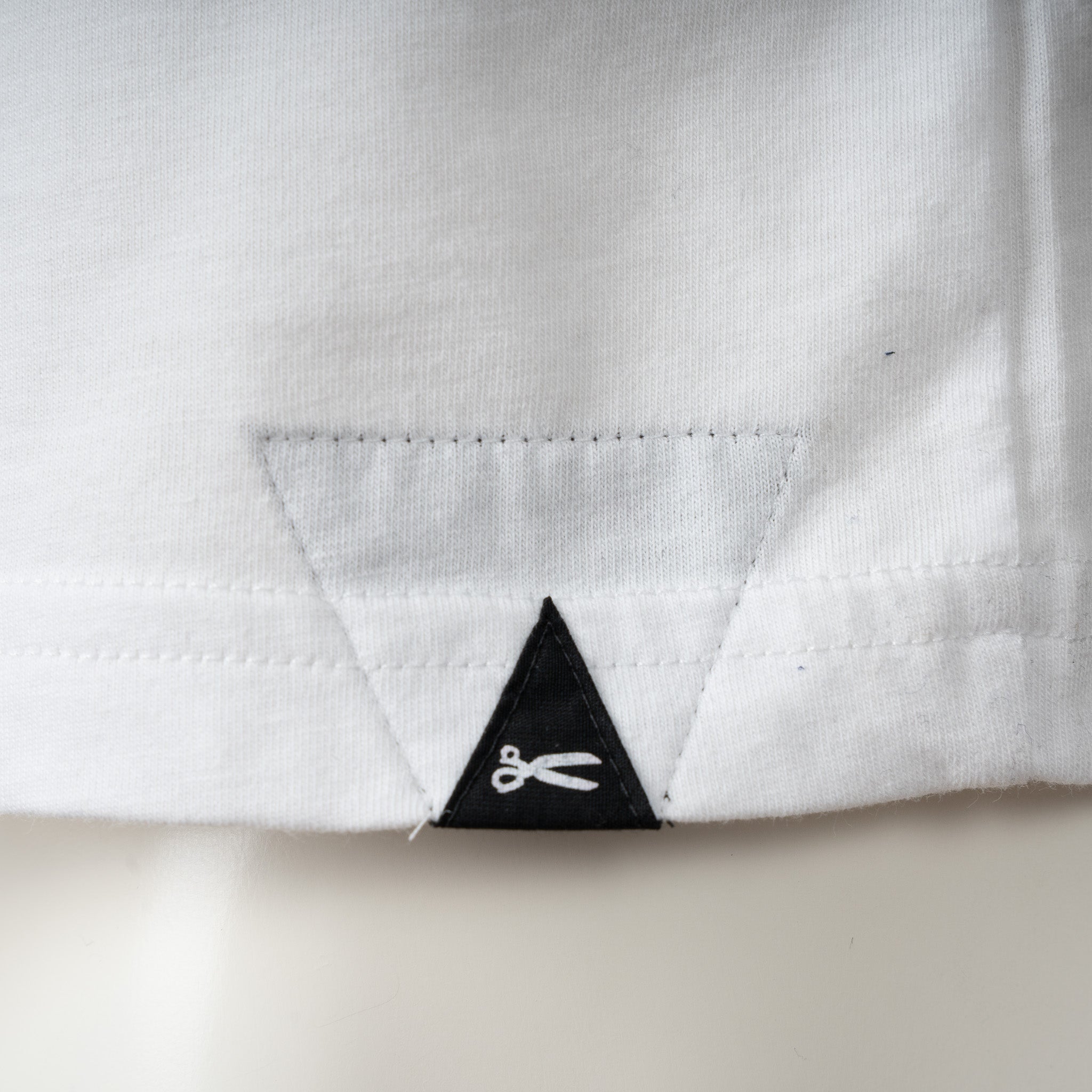 Denham T-Shirt Wit | Scissor Tee