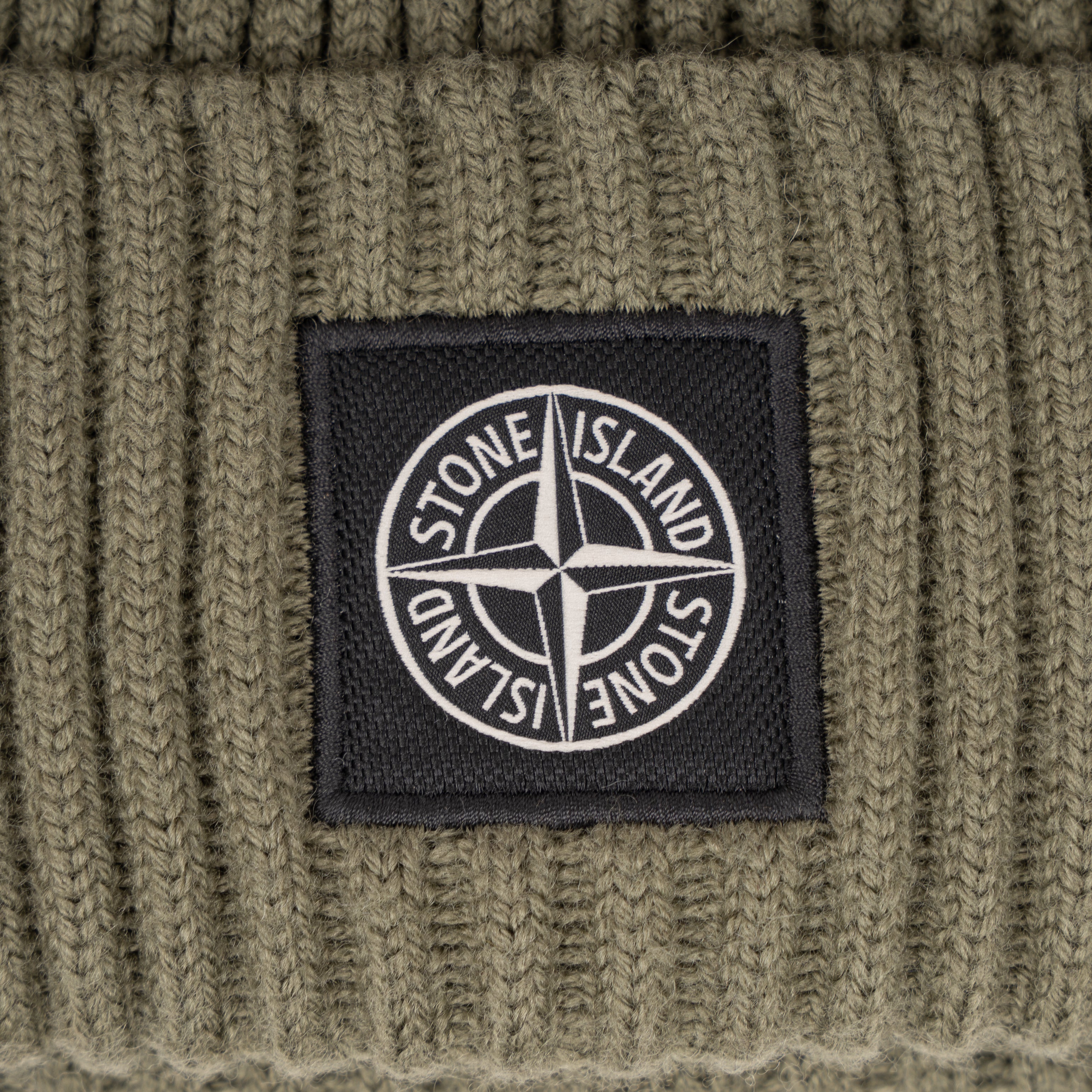 Stone Island Muts Groen | Full Rib RWS Wool