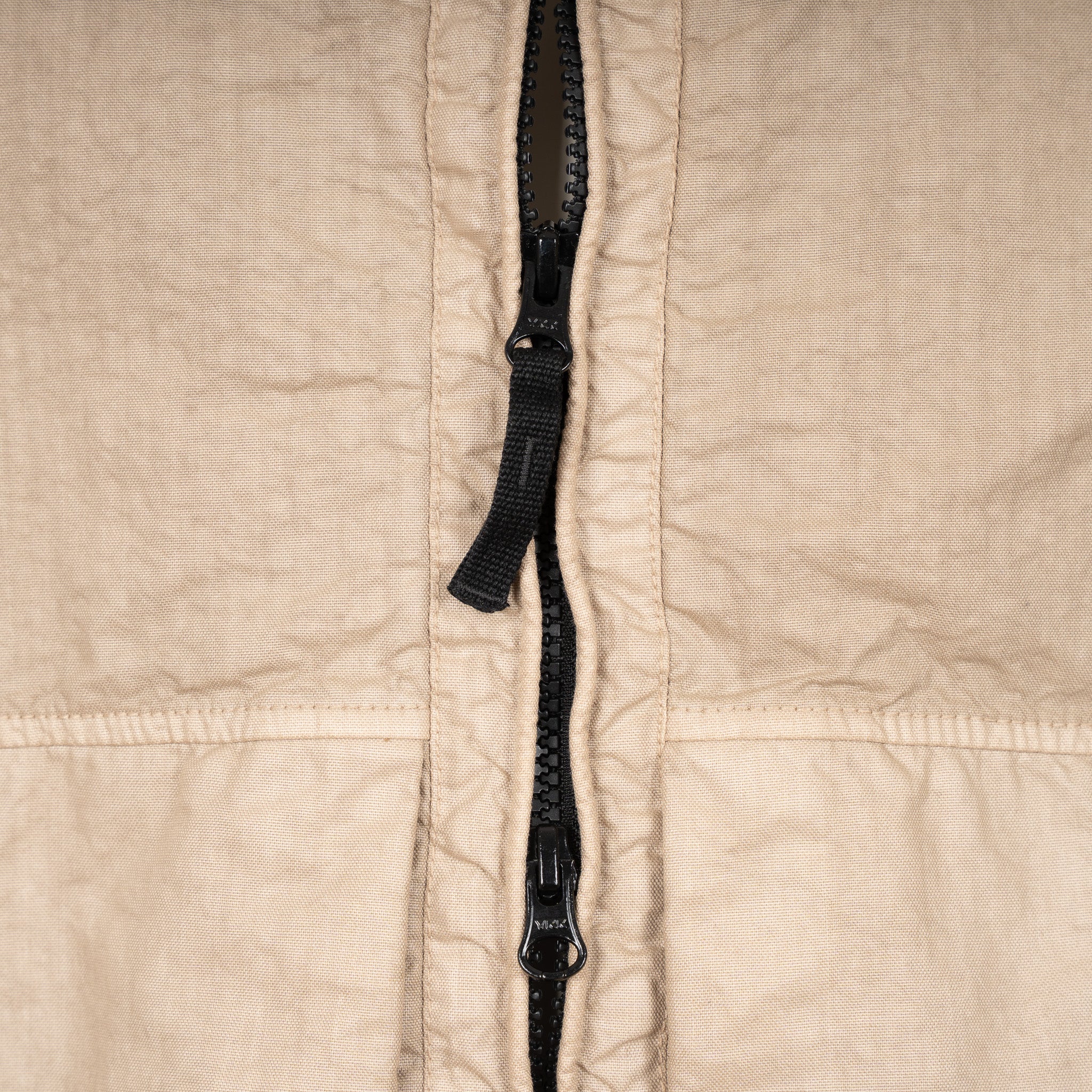 Stone Island Jack Zand | Organic Look Nylon