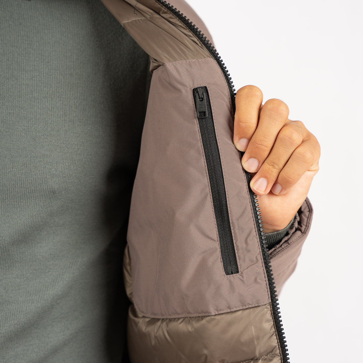 Woolrich Bomberjack Taupe | Lewis Bomber