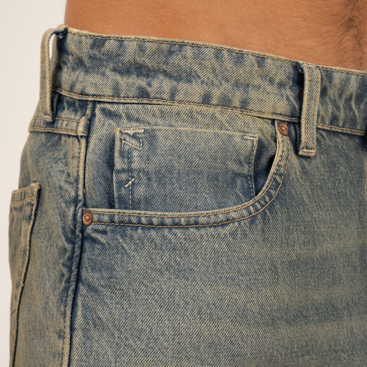 Tenue. Dirty Jeans Beige | Penn Dirty Arroyo