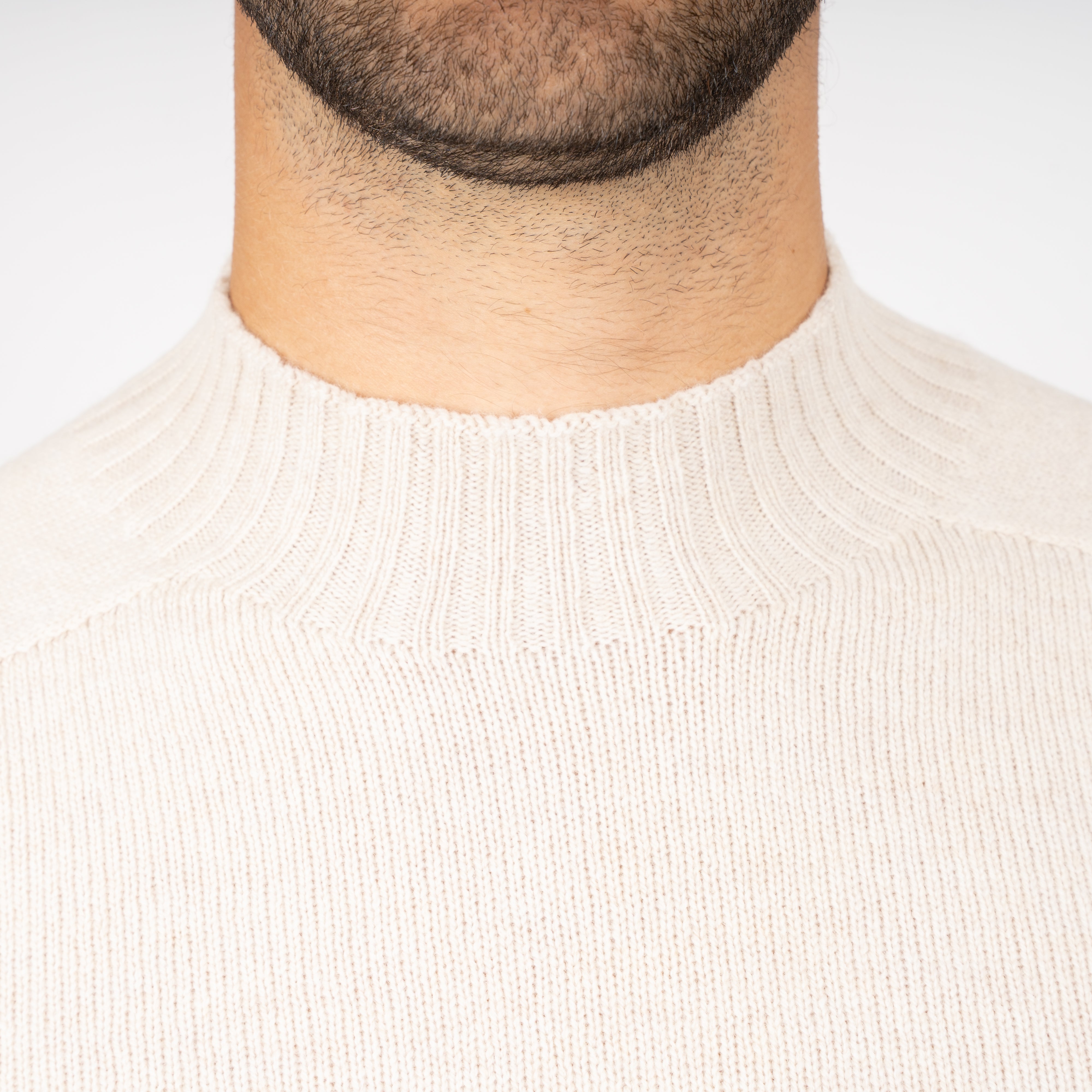 Gran Sasso Gebreide Turtleneck Trui Beige | Super Geelong