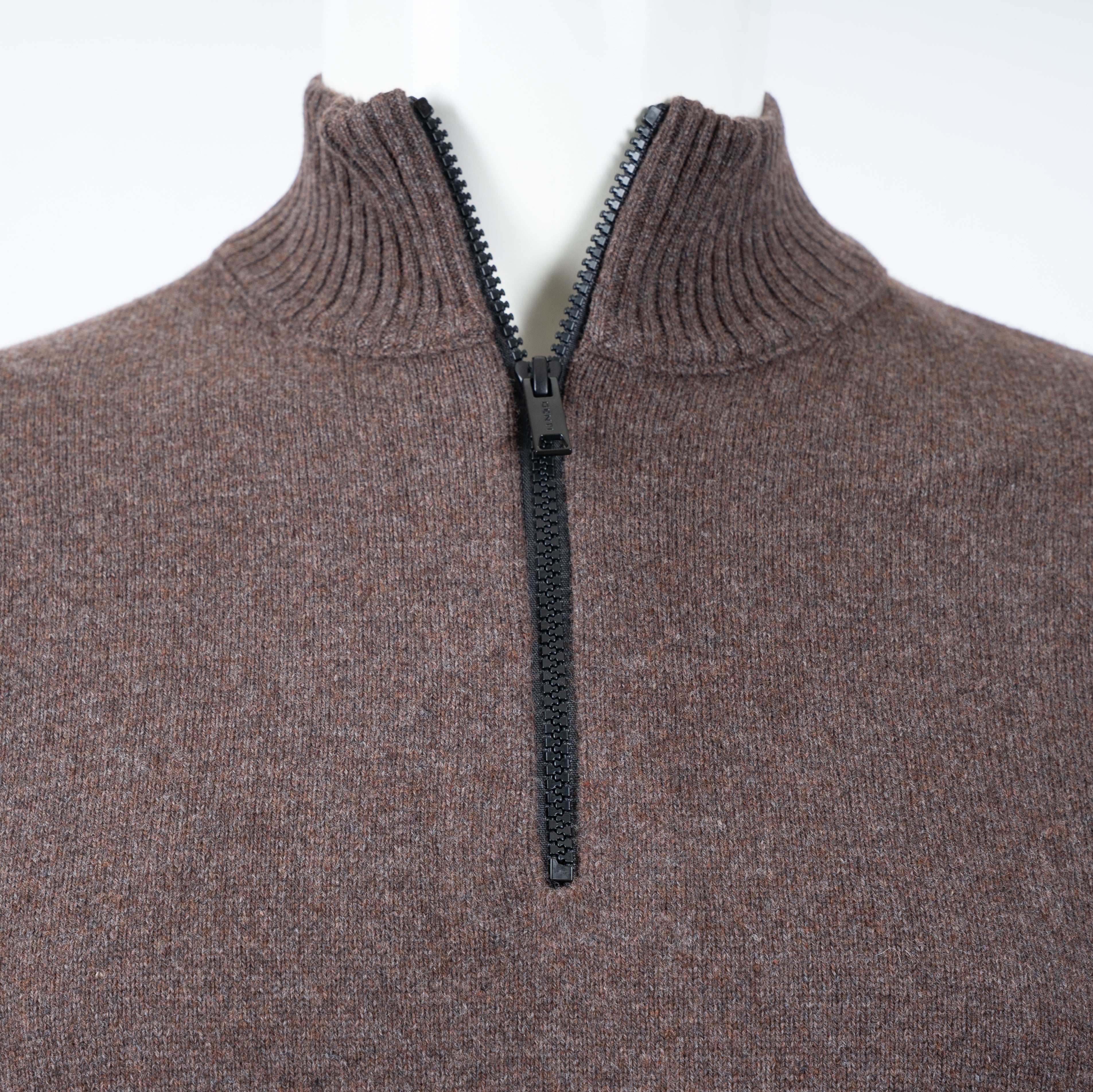 Genti Gebreide Trui met Rits Bruin | RWS Wool