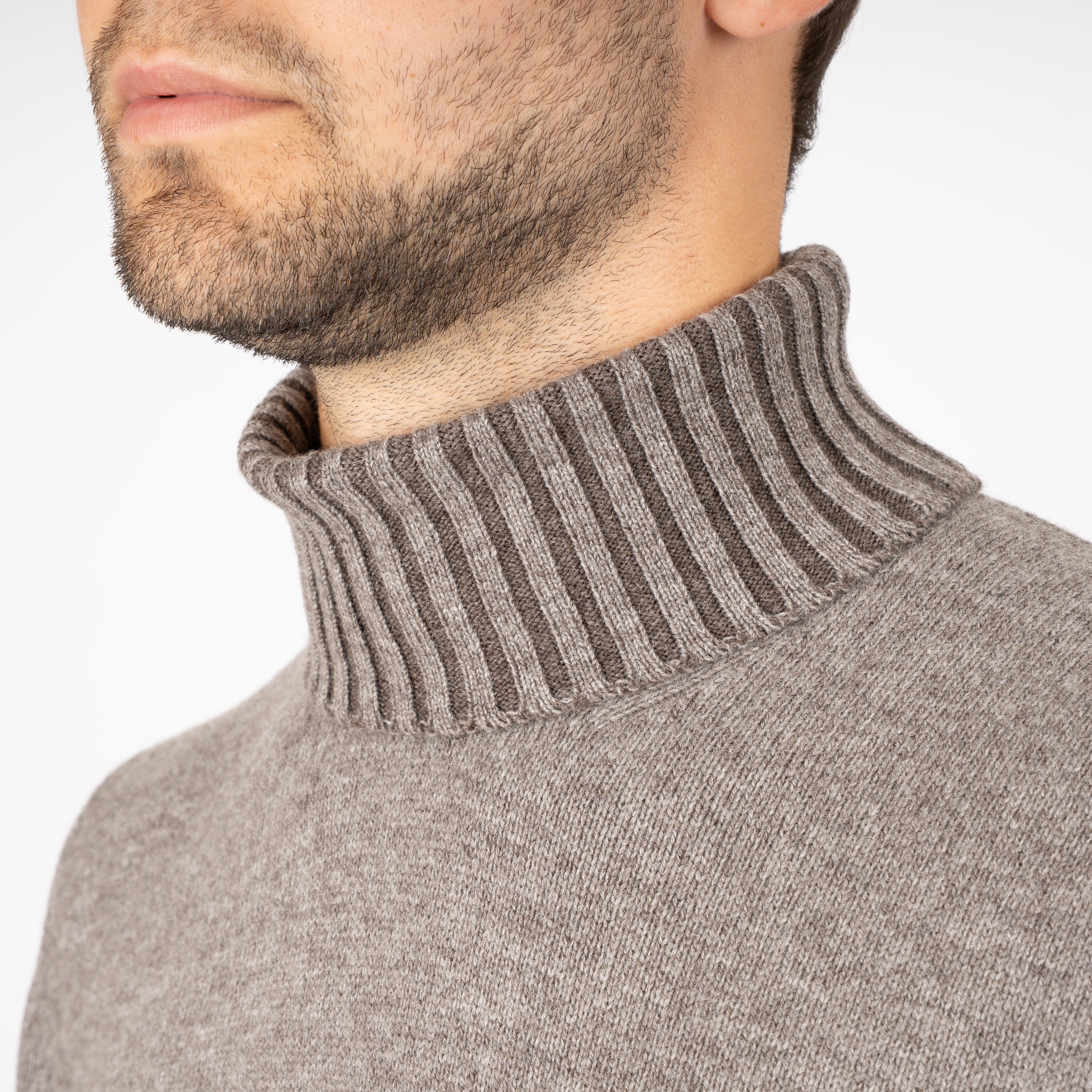 Gran Sasso Coltrui Bruin | Cashmere Lana