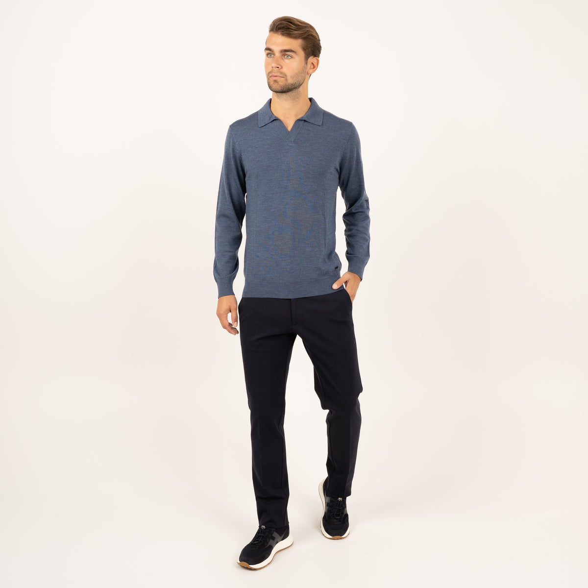 SEVEN DIALS Gebreide Buttonless Polotrui Middenblauw | Wyot