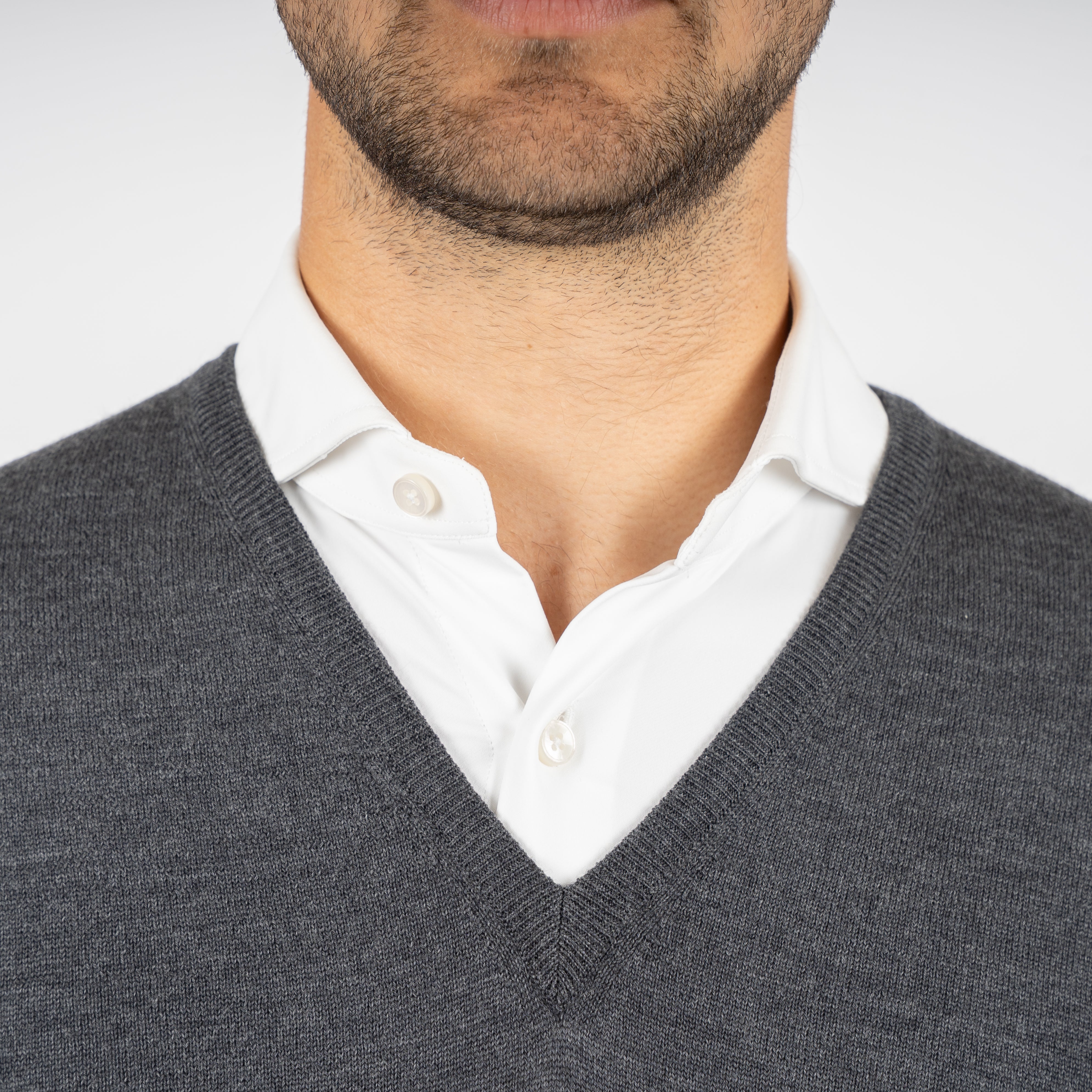 Gran Sasso Gebreide Trui V-Hals Grijs | Merino