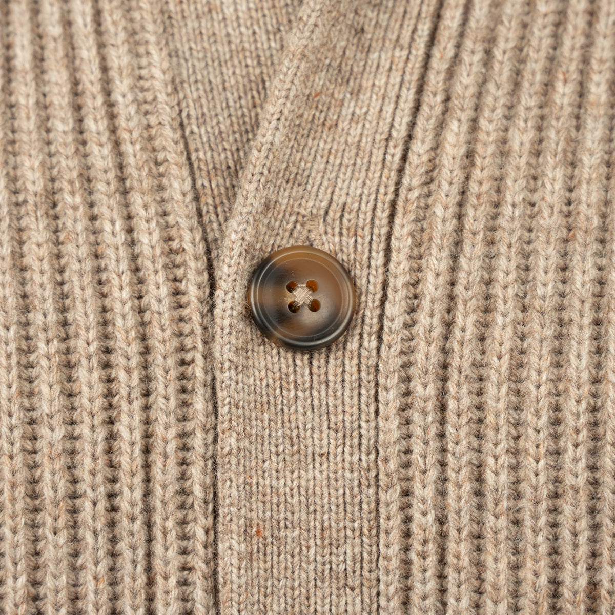 SEVEN DIALS Gebreid Vest met Knopen Taupe | Boston