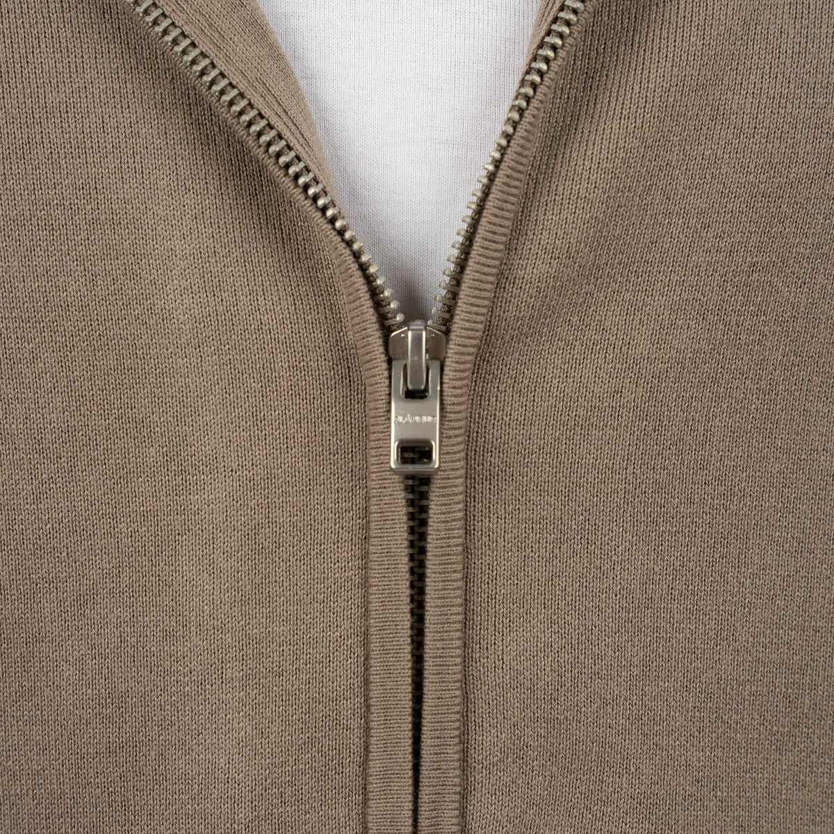 Flaneur Gebreid Vest Taupe | Atelier Knit Zip-Up