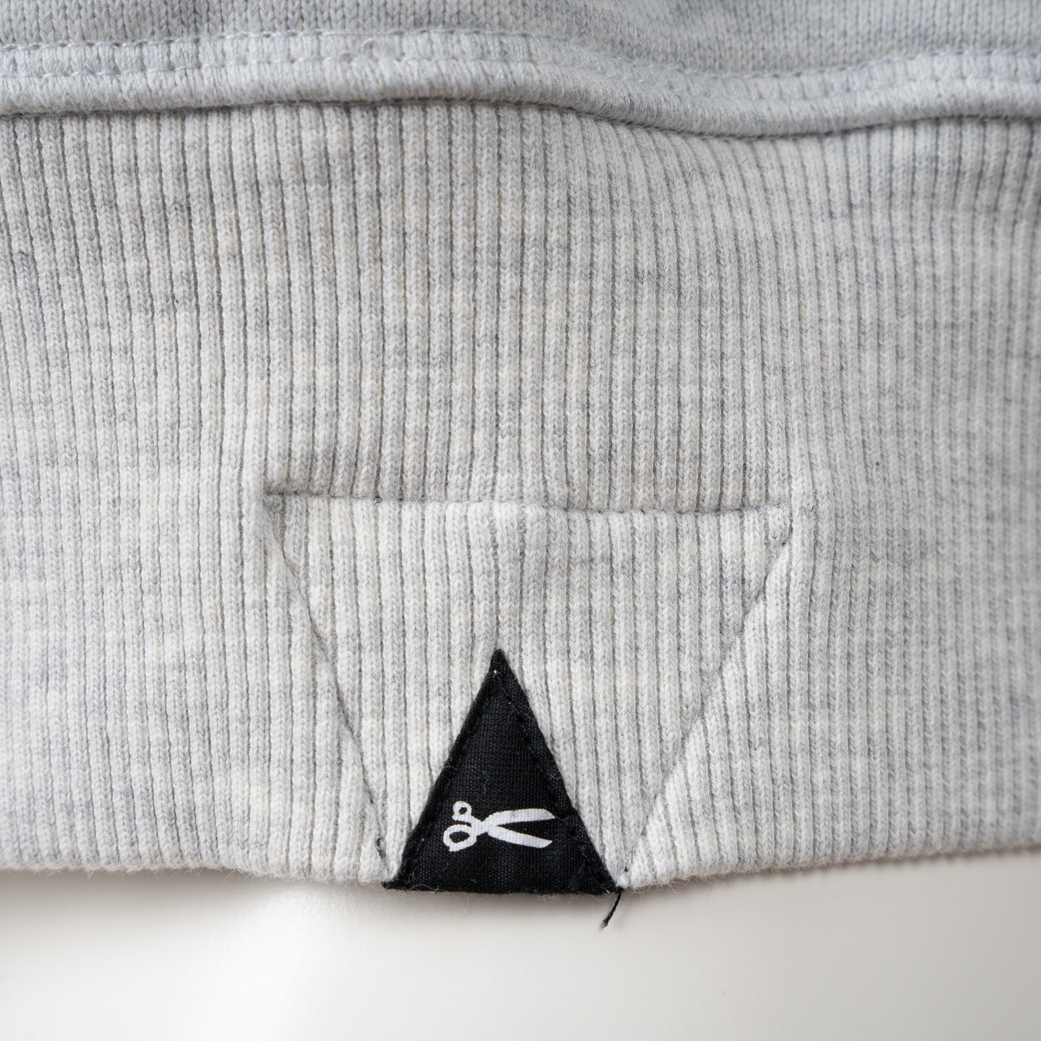 Denham Sweater Lichtgrijs | Scissor Patch