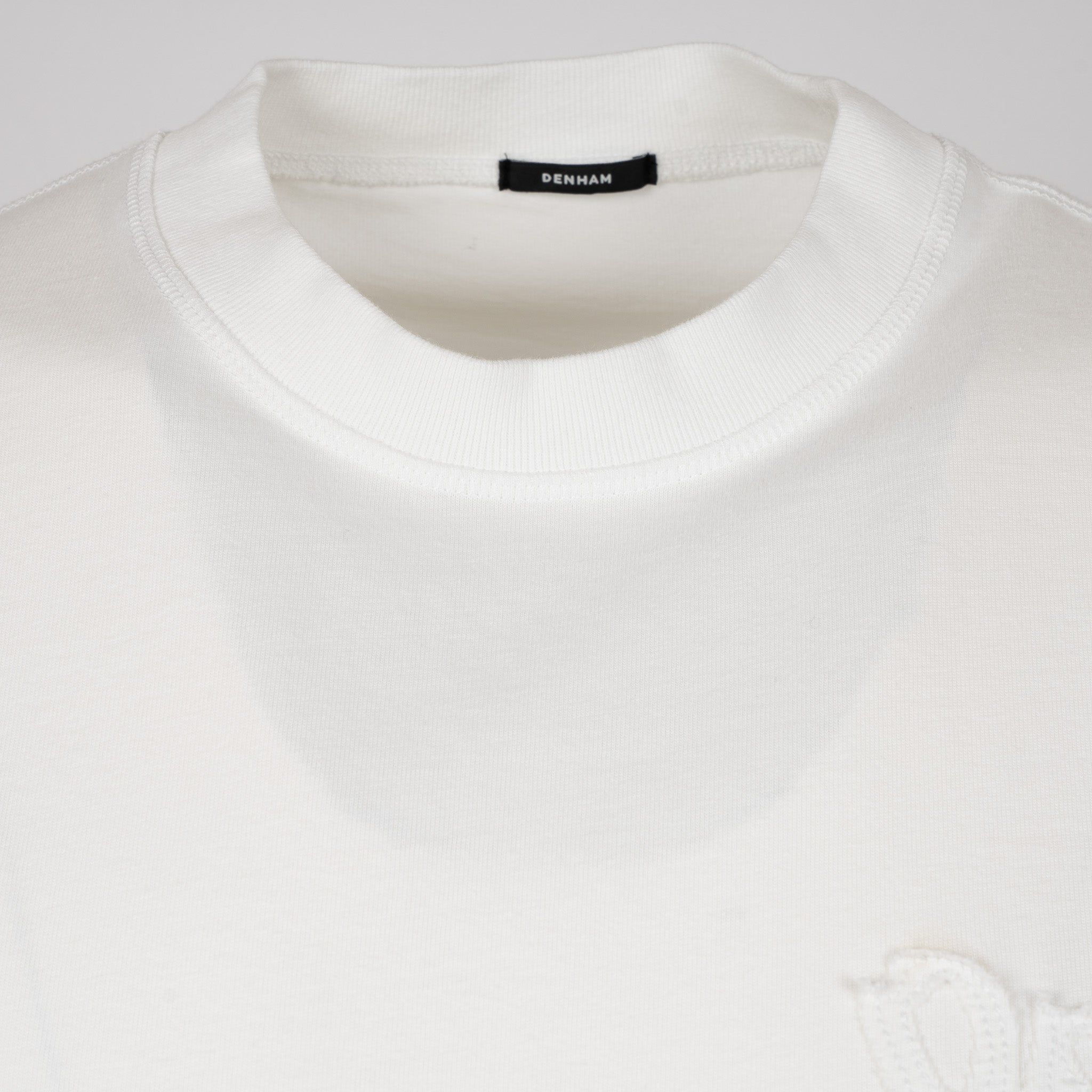 Denham T-Shirt Wit | Scissor Patch Tee